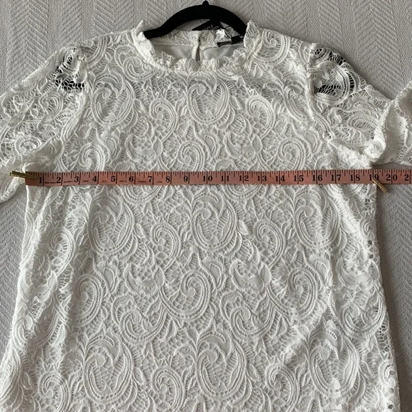 ADRIANNA PAPELL women’s lace blouse. - Picture 5 of 7
